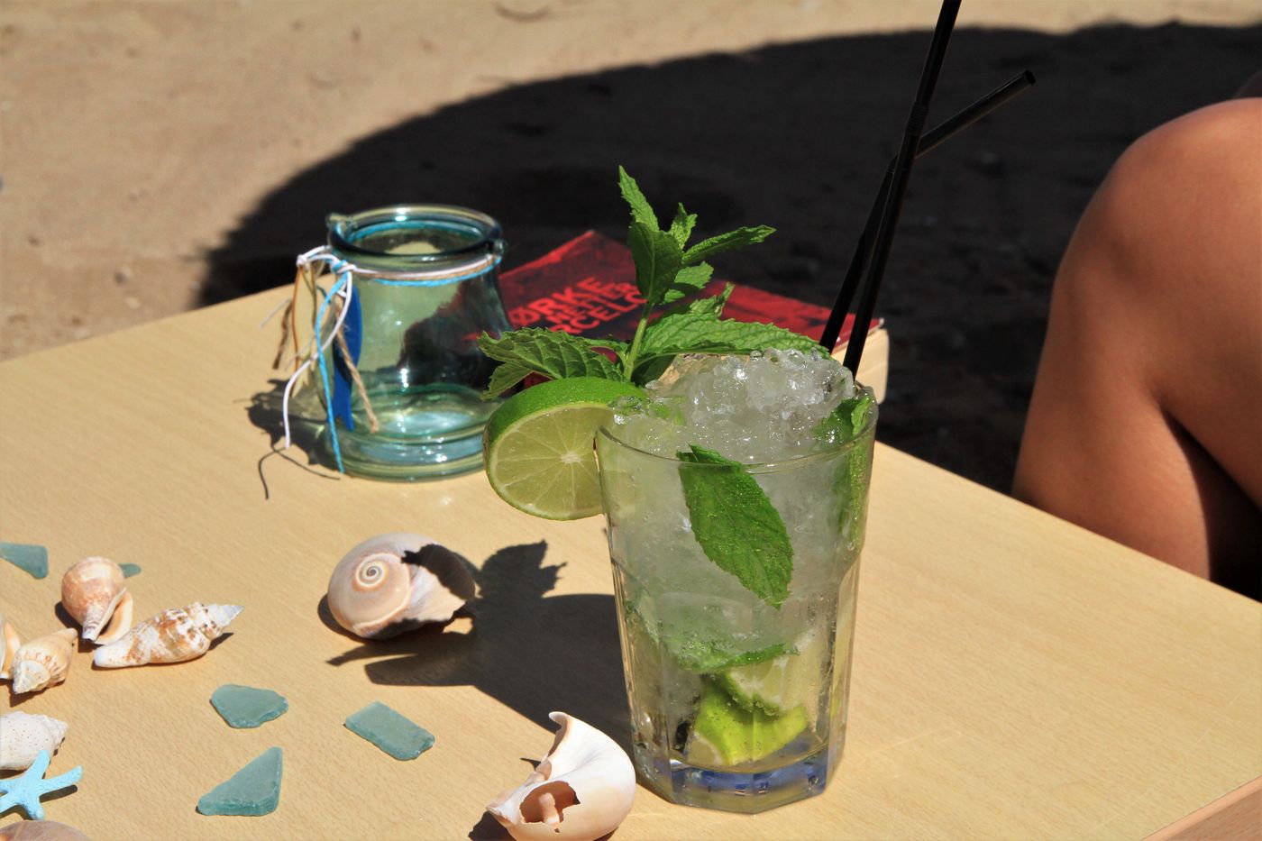 Dedalos-Beach-Hotel-Bar-43