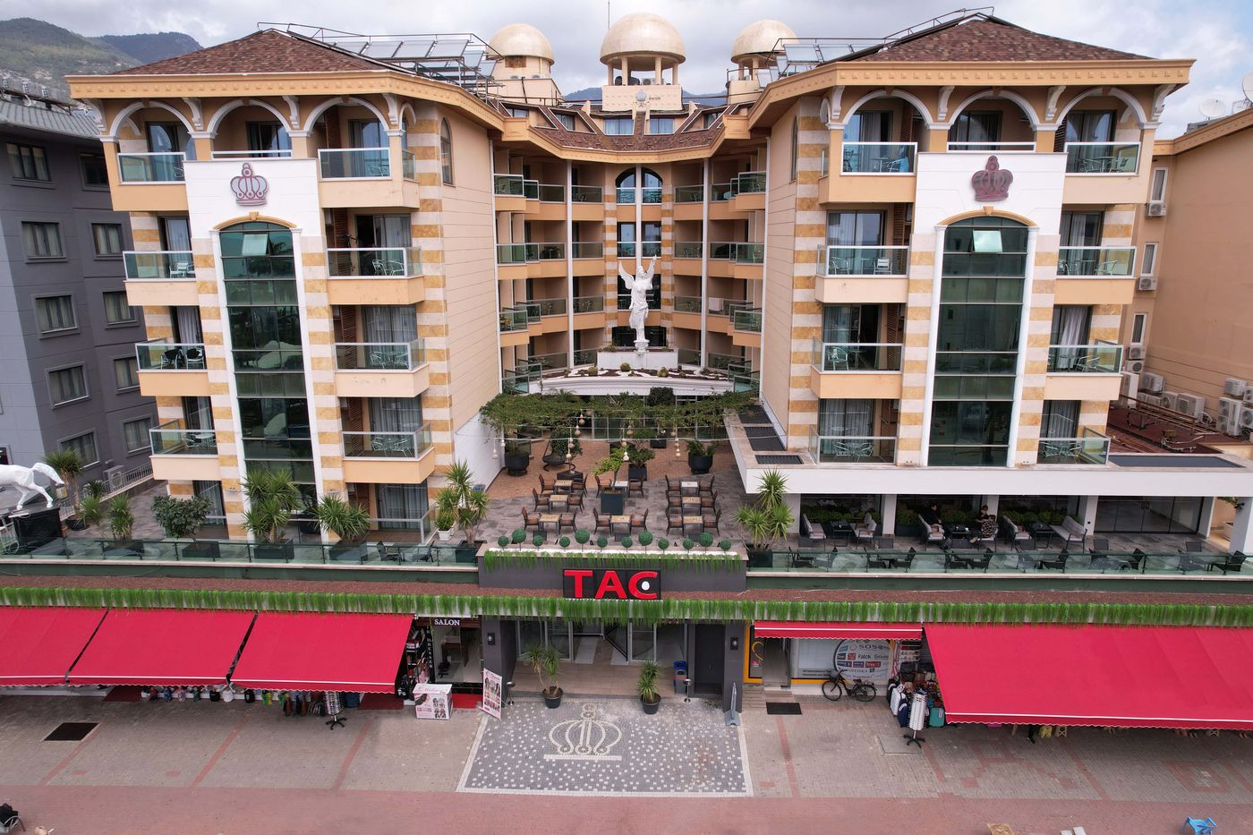 Tac Premier Hotel & Spa