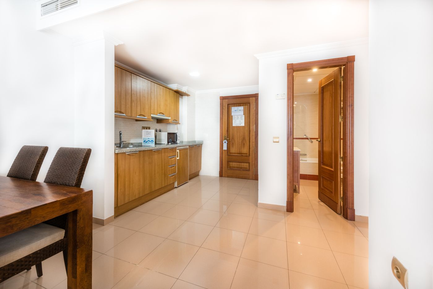 Toboso-Apartments-Room-16