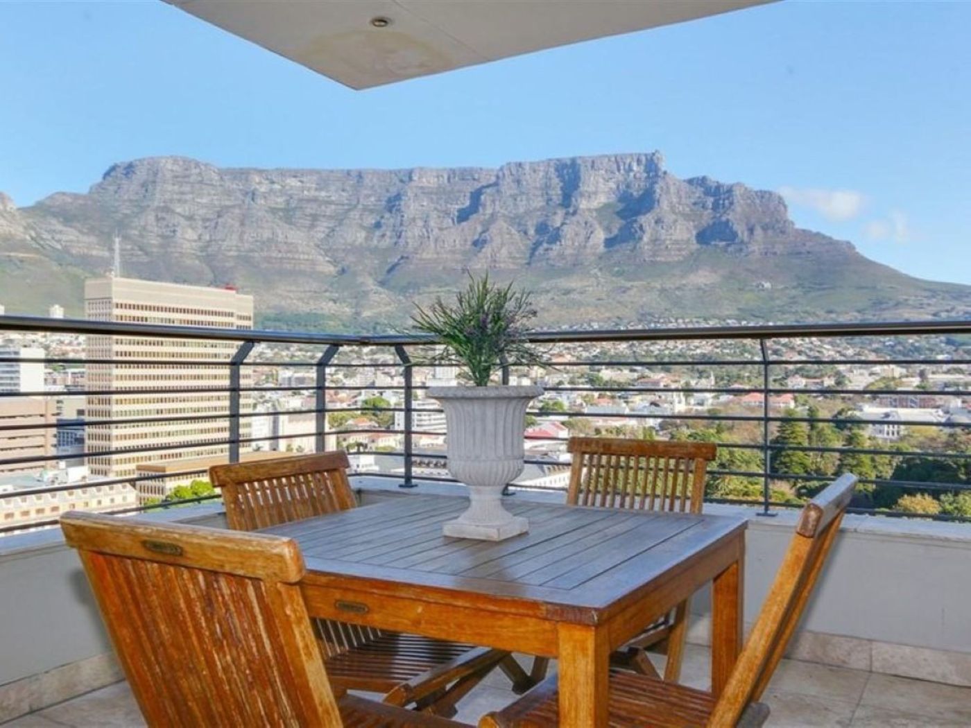 Mandela-Rhodes-Place-Hotel---Spa-Room-68