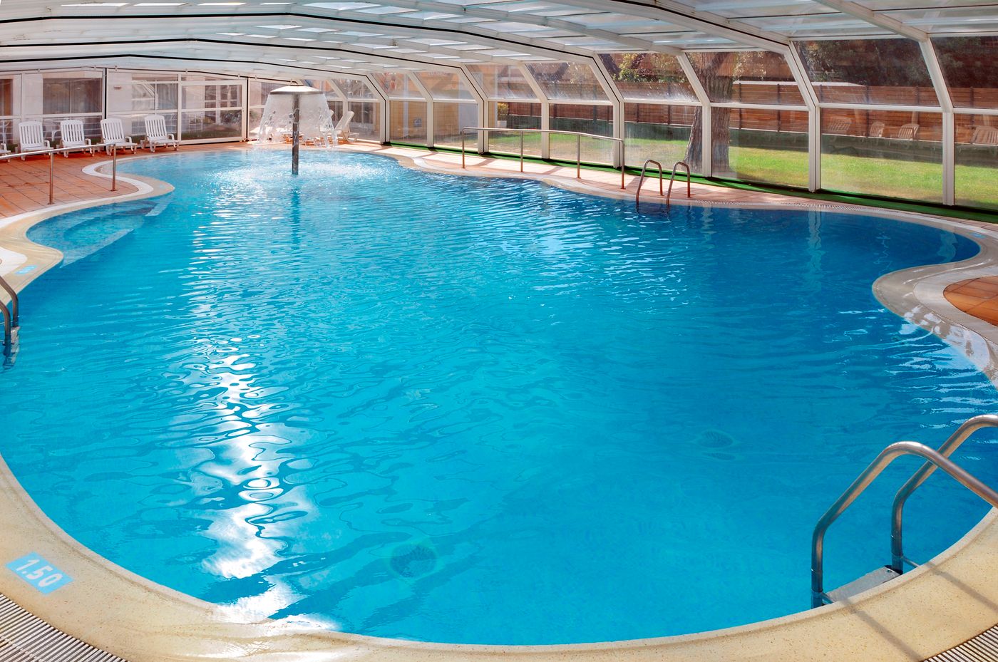 GHT Oasis Park Hotel