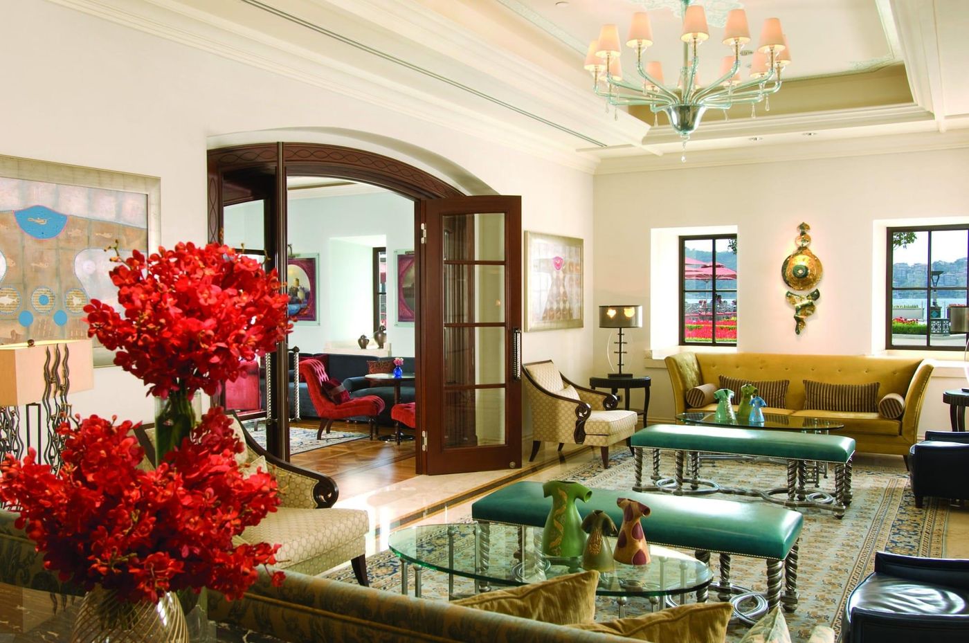 Four-Seasons-at-the-Bosphorus-Lobby-3