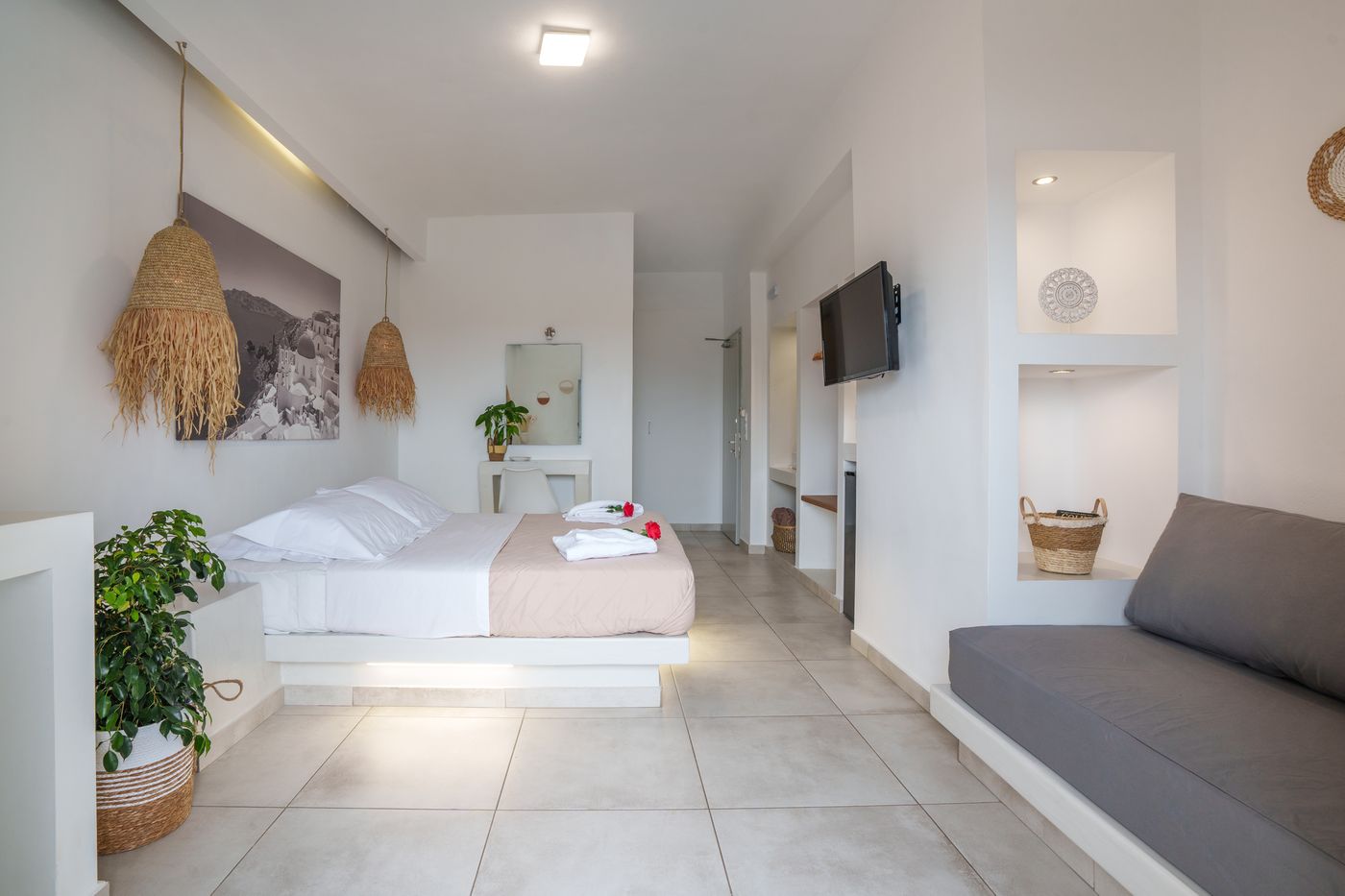 Sandy-s-Paradise-Infinity-Room-20