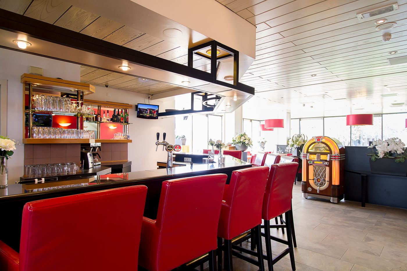 Bastion-Hotel-Schiphol-Hoofddorp-Bar-4