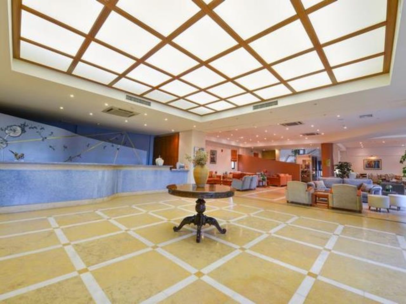 Hotel Mediterranean Beach