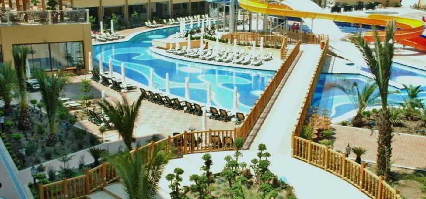 Villa-Side-Residence-Pool-55