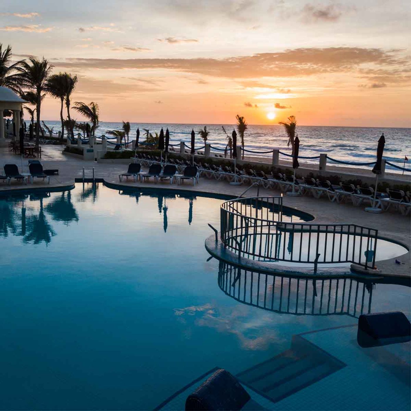 Occidental-Tucancun-Pool-7