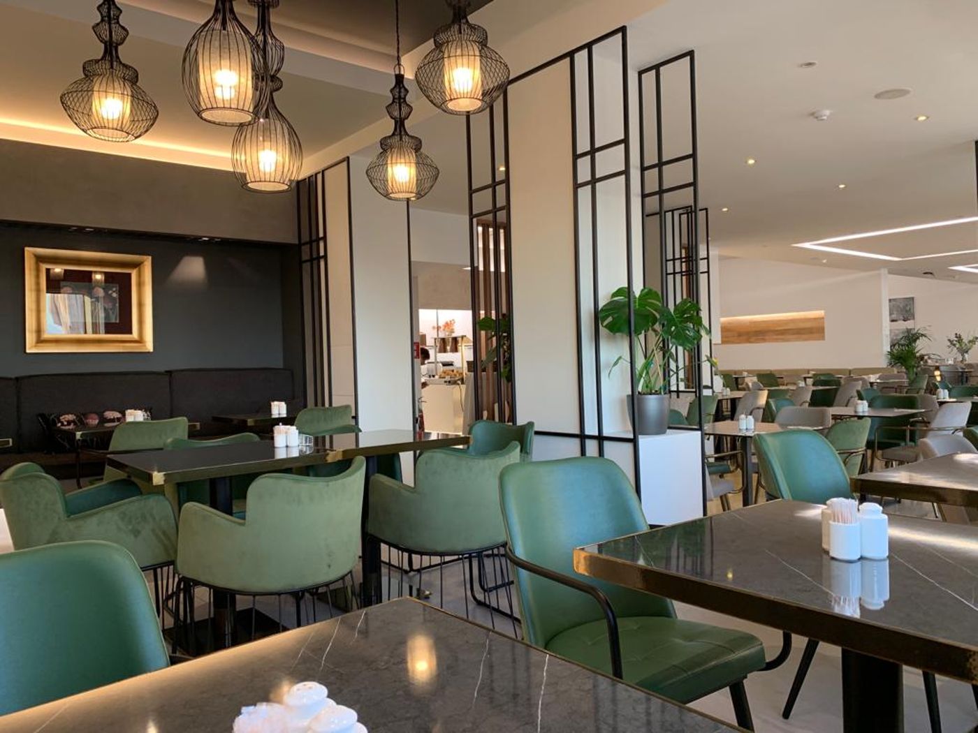 Droushia-Heights-Restaurant-31