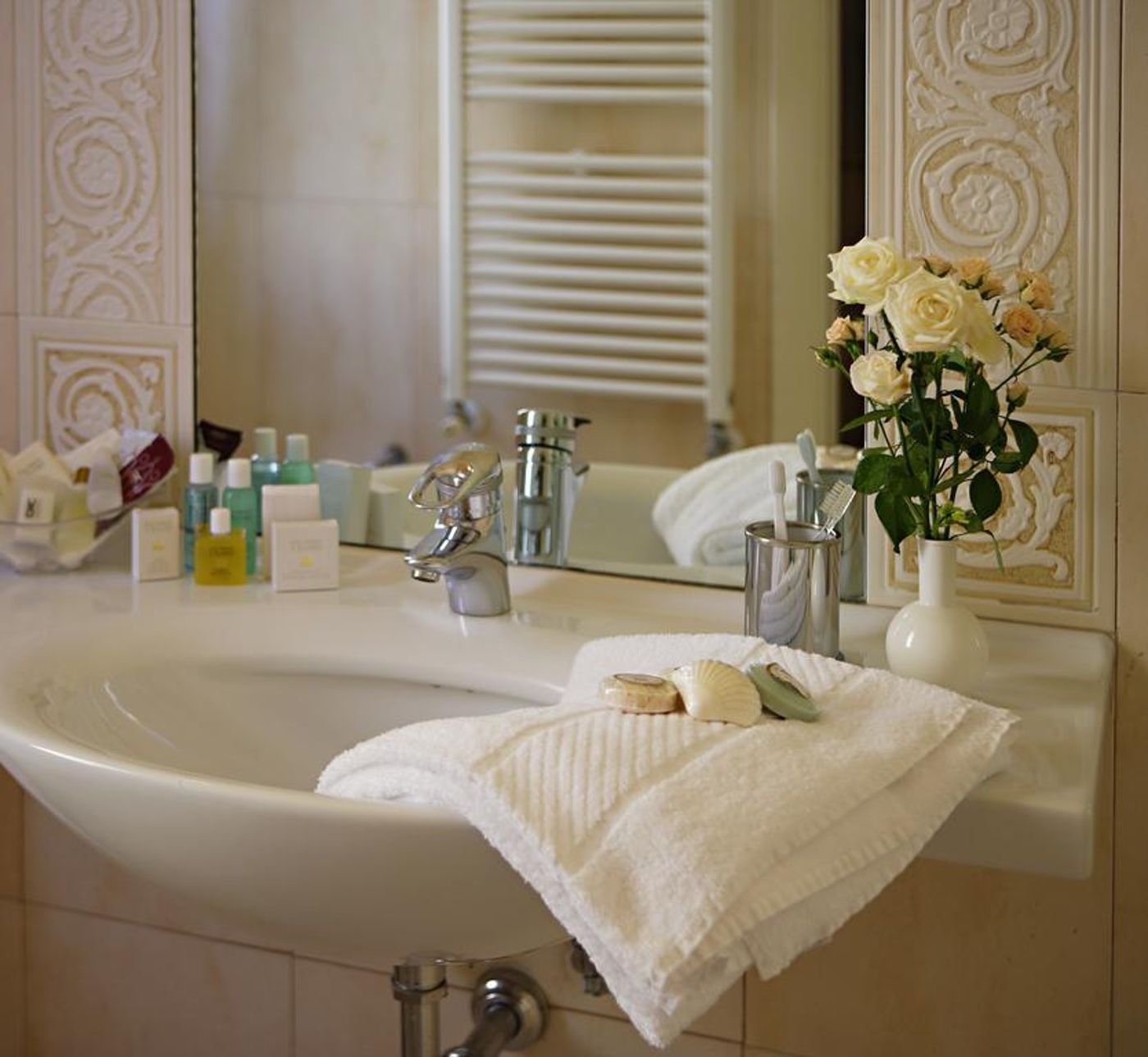 Hotel-Carlton-Capri-Room-14