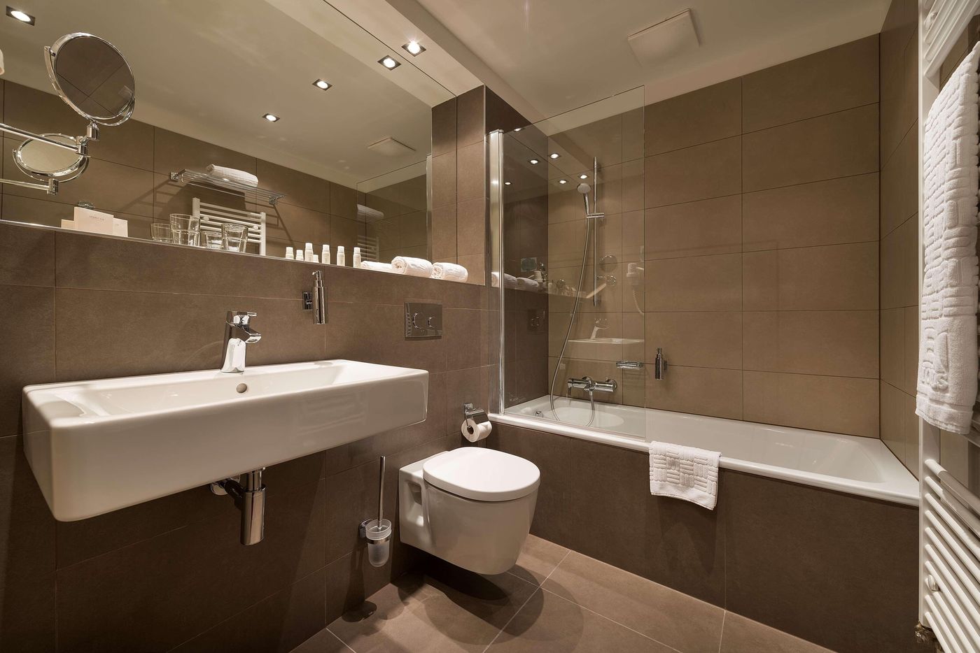 EA-Hotel-Embassy-Prague-Room-42