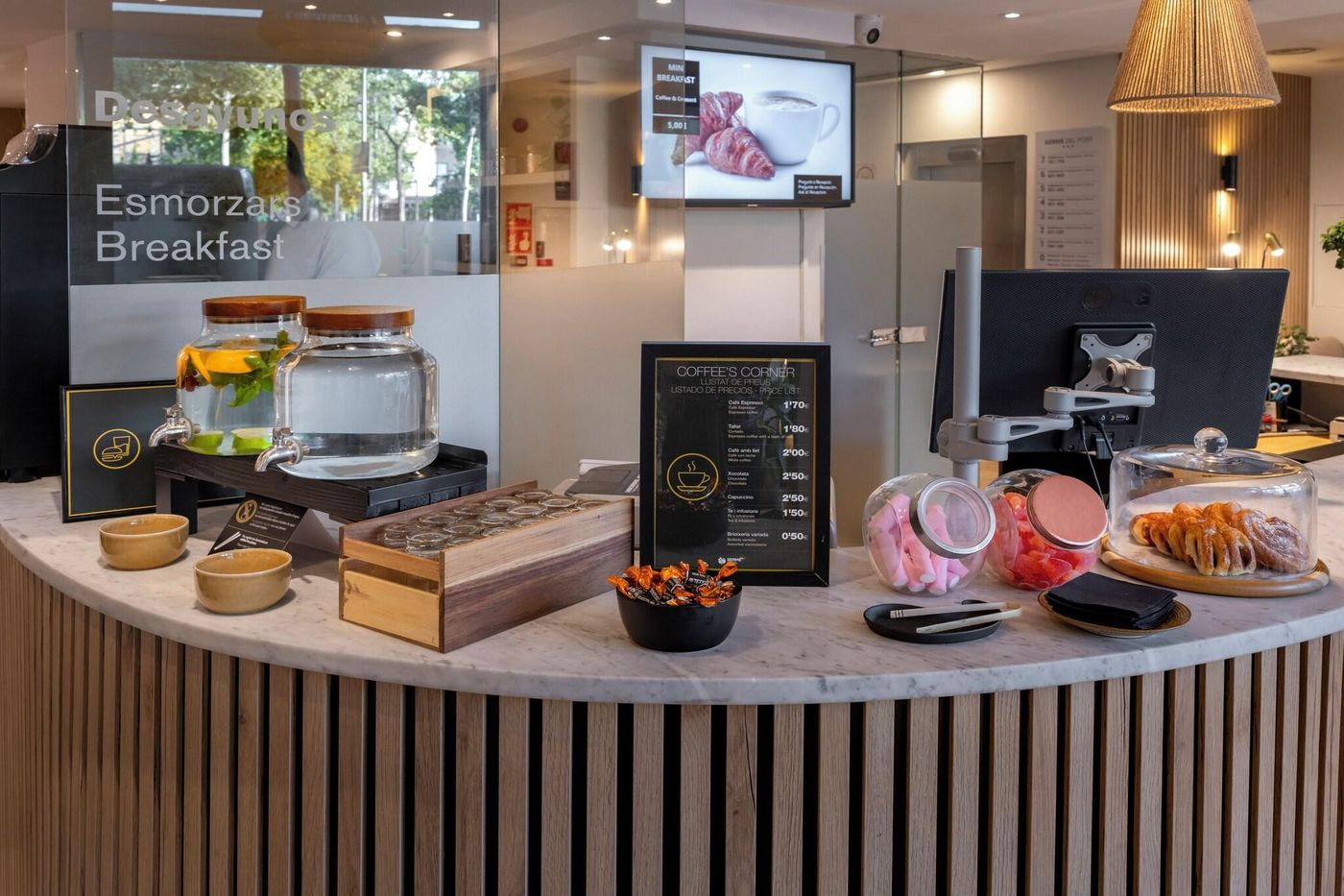 Serhs del Port-Spain-BARCELONA-Lobby-9