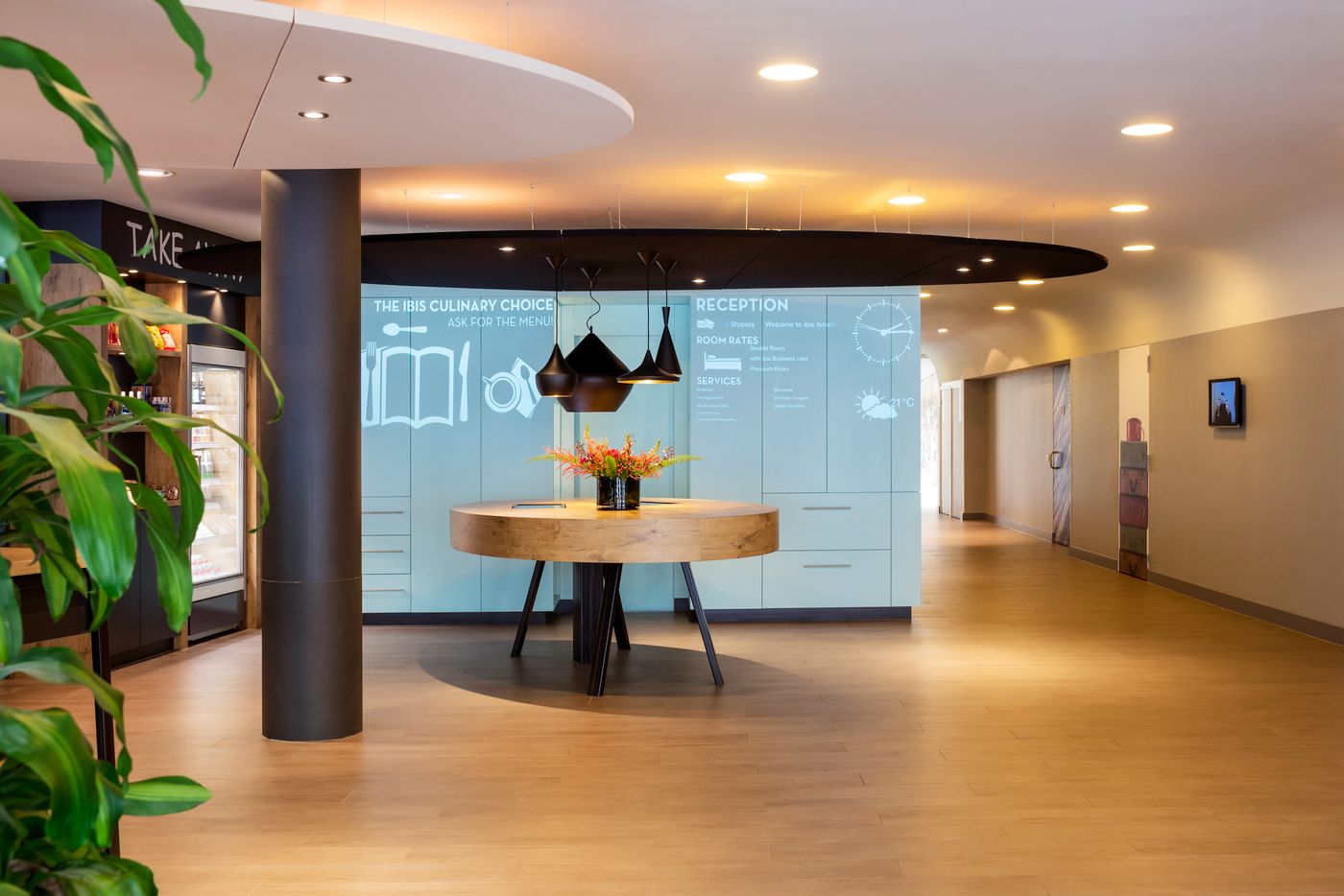 ibis-Amsterdam-Centre-Stopera-Lobby-3