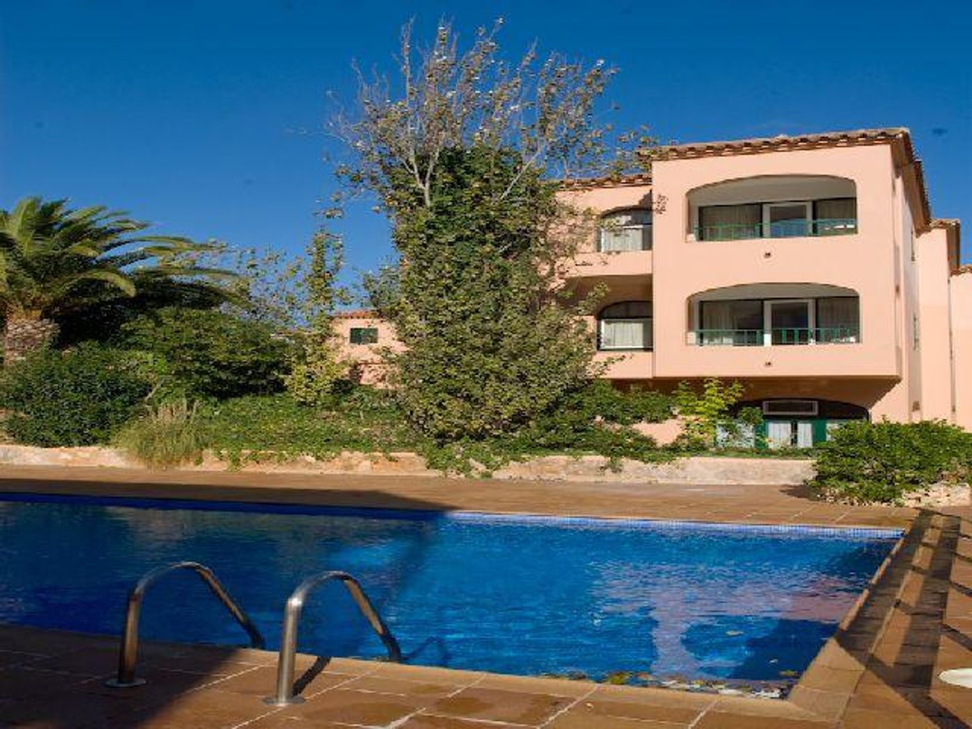 Apartamentos Royal Life