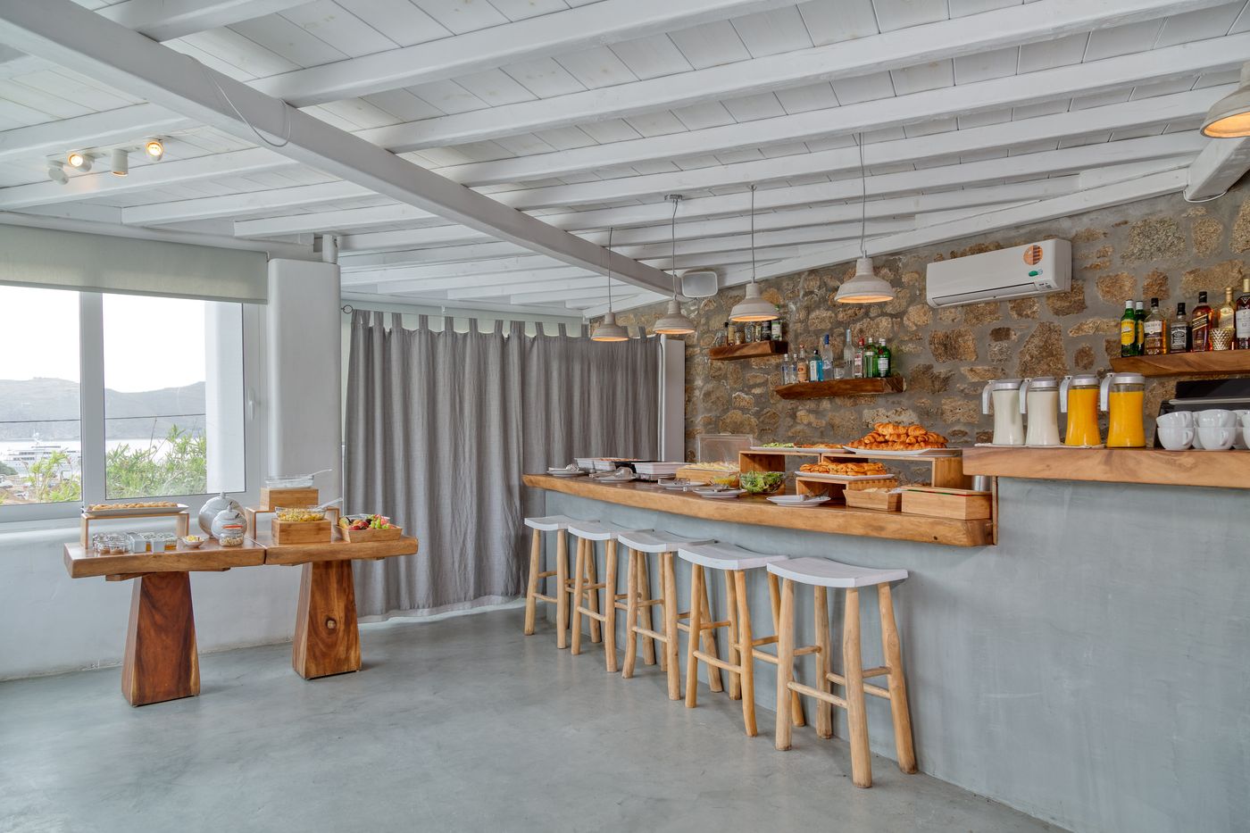 Mykonos-Panormos-Villas-Restaurant-43