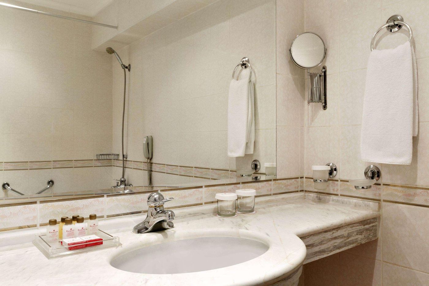 Ramada-Plovdiv-Trimontium-Room-23