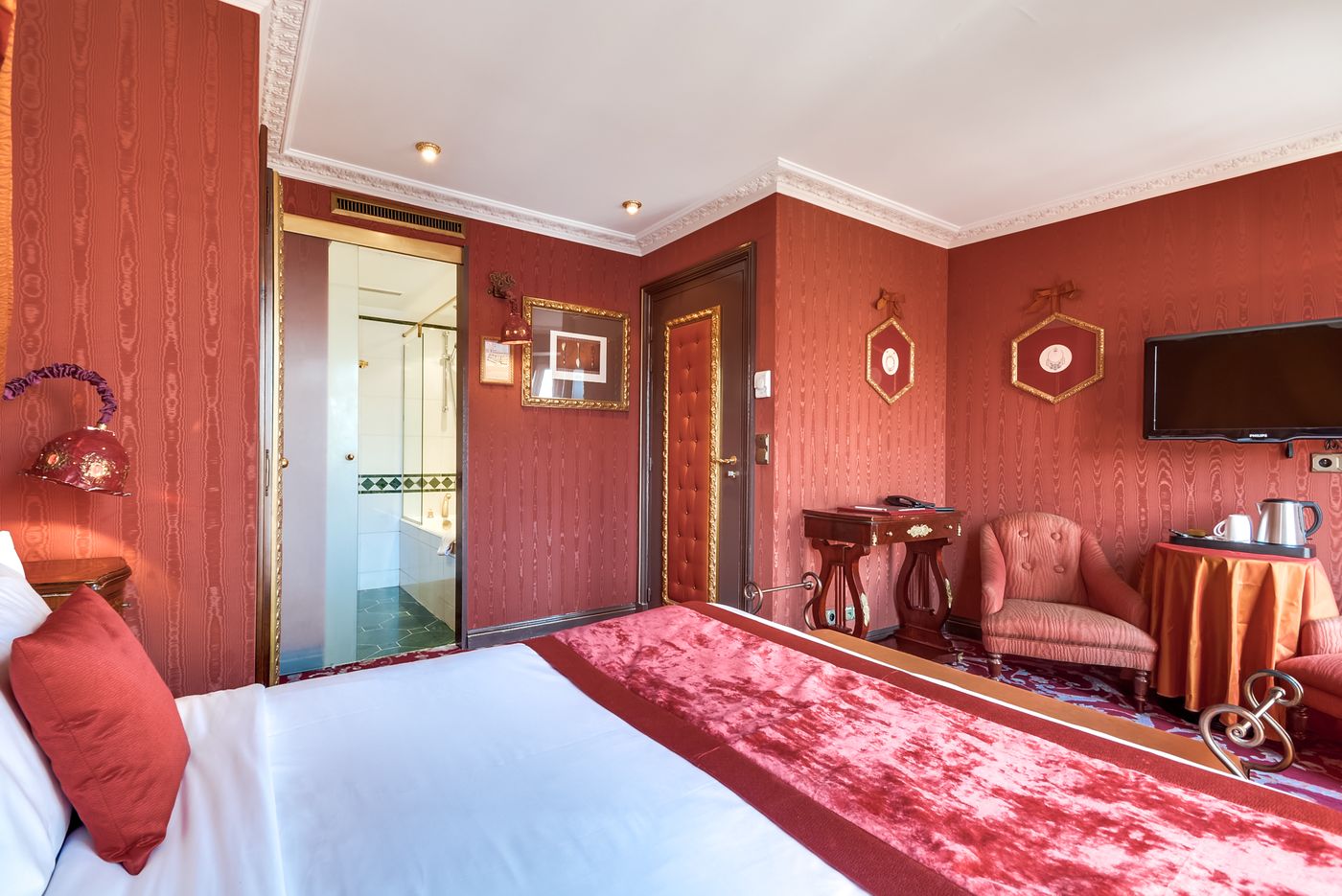 Villa-Royale-Room-14
