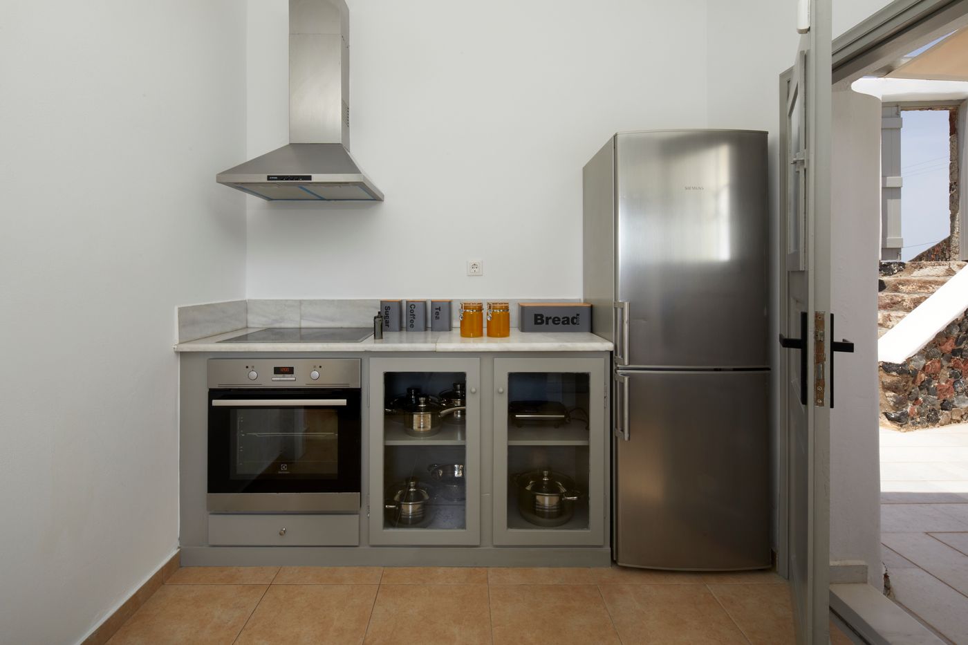 El-Verano-Collection-Santorini-Room-66