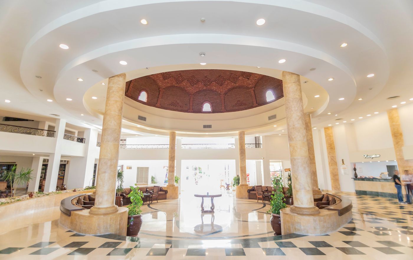 Elphistone-Resort-Lobby-53