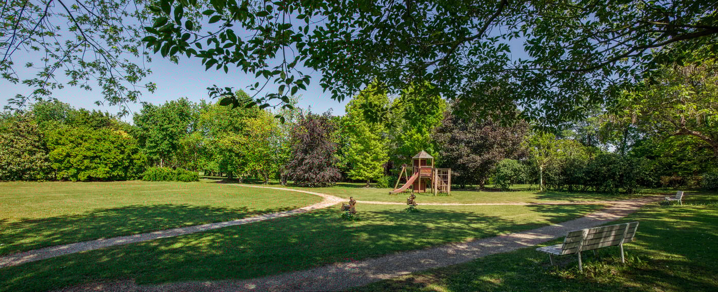 Park-Hotel-Junior-General-view-29