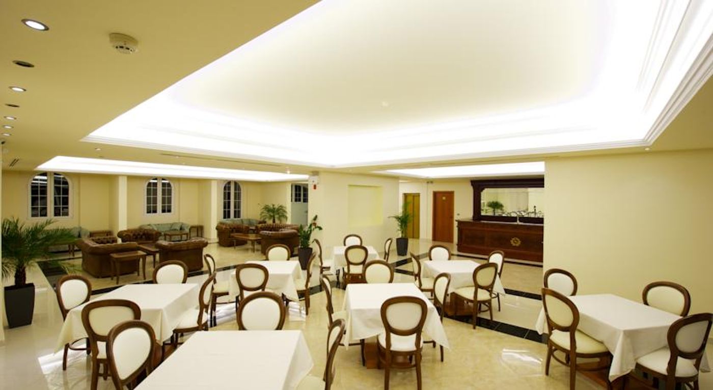 Avalon Hotel - Adults Only