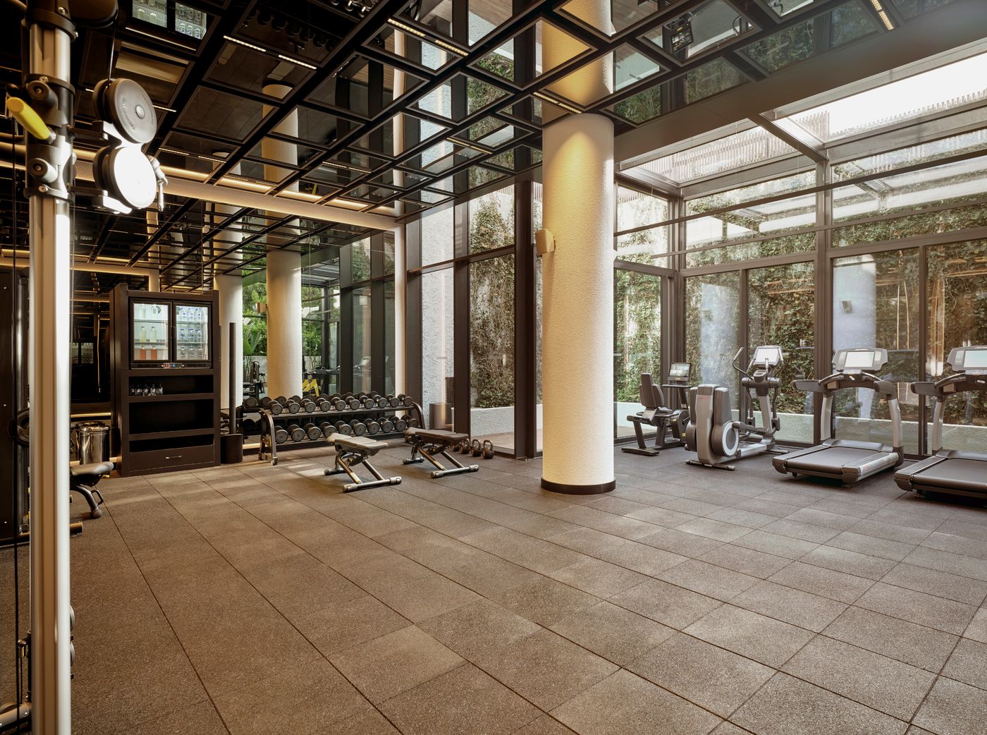 Voyage-Turkbuku-Sports-and-Entertainment-43