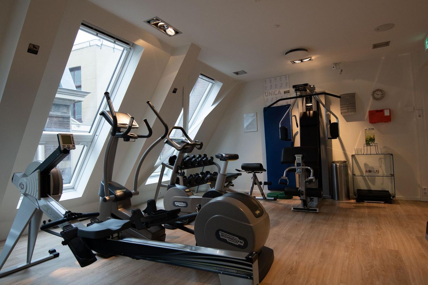 Swissotel-Amsterdam-Sports-and-Entertainment-93