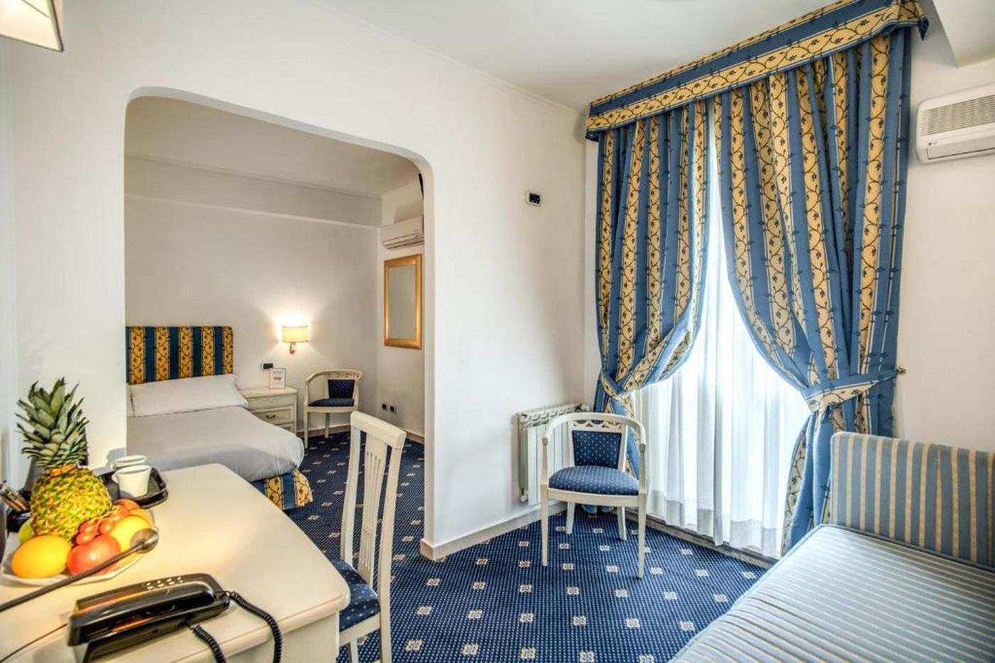 Hotel Napoleon - Italy - ROME - Room - 5