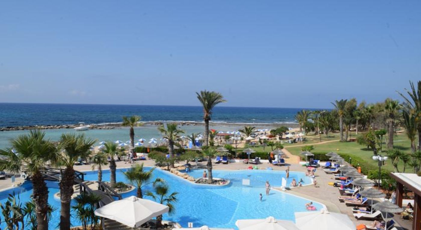 Kermia Beach Bungalow Hotel