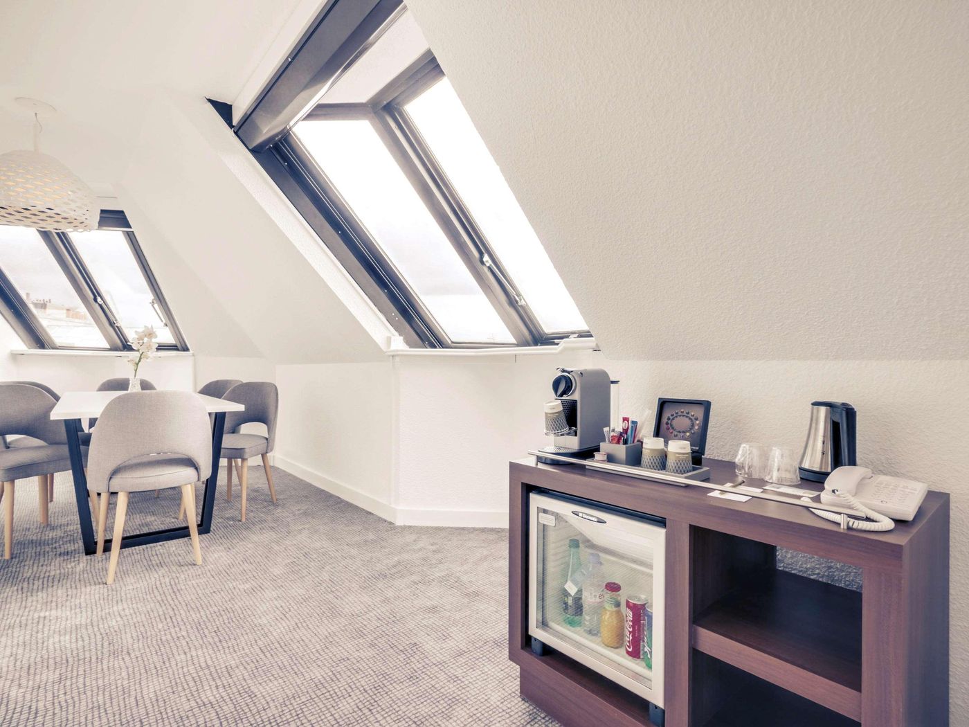 Hotel-Mercure-Paris-Gare-Montparnasse-Room-52