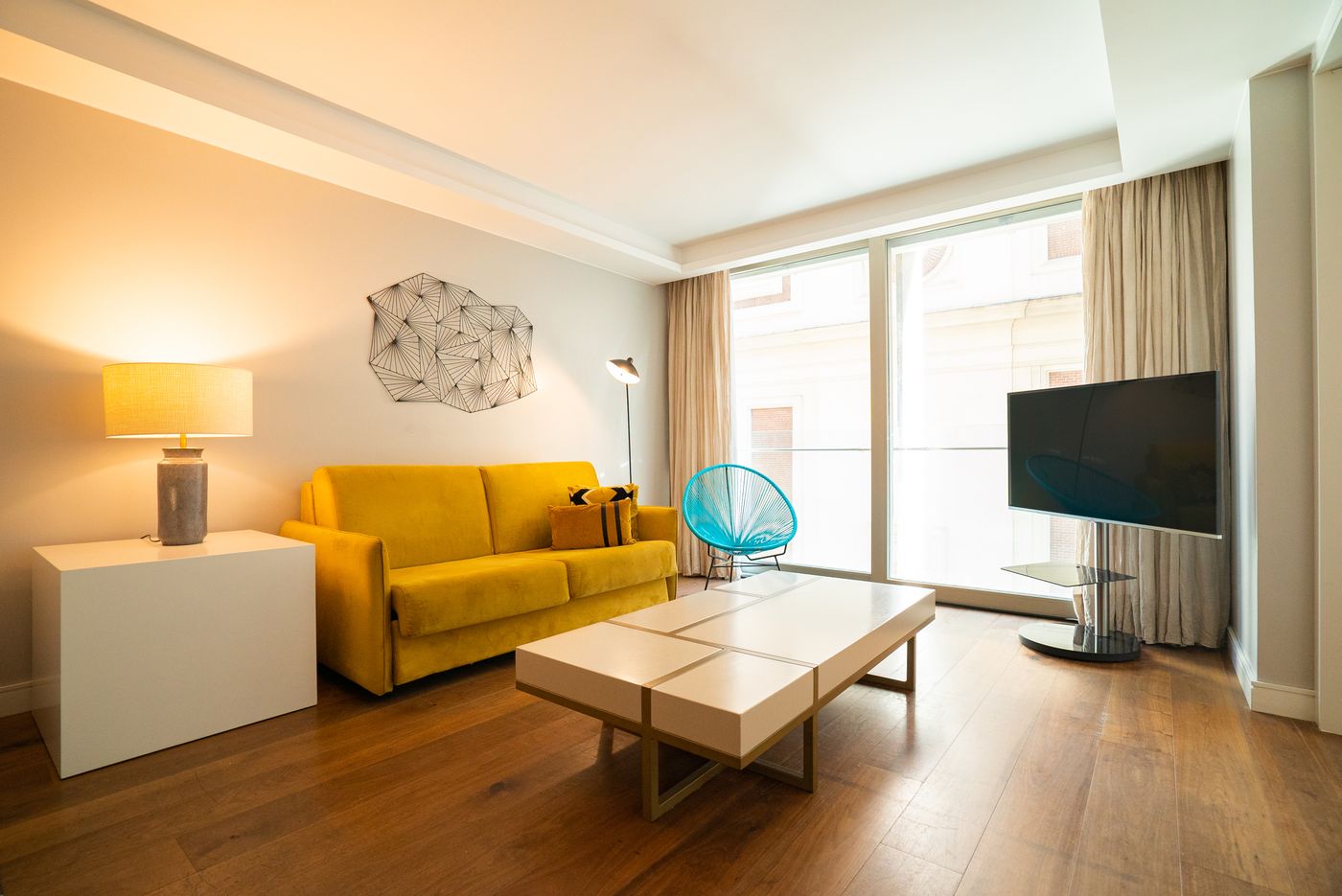 Gran-Via-Centric-II-Room-22