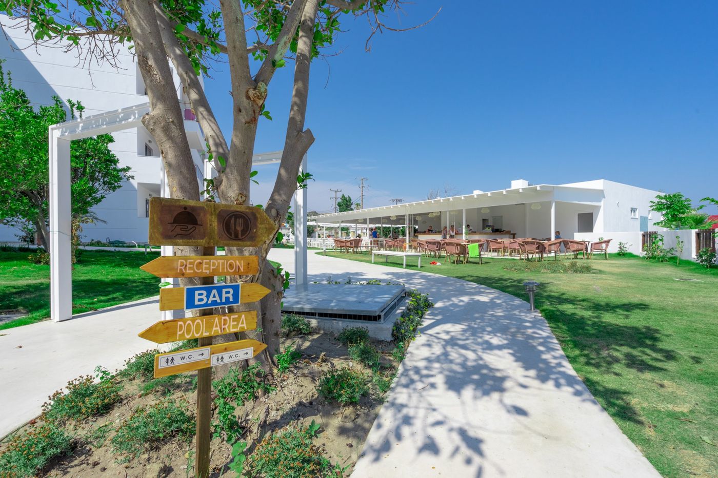 Stamos-Hotel-Terrace-20