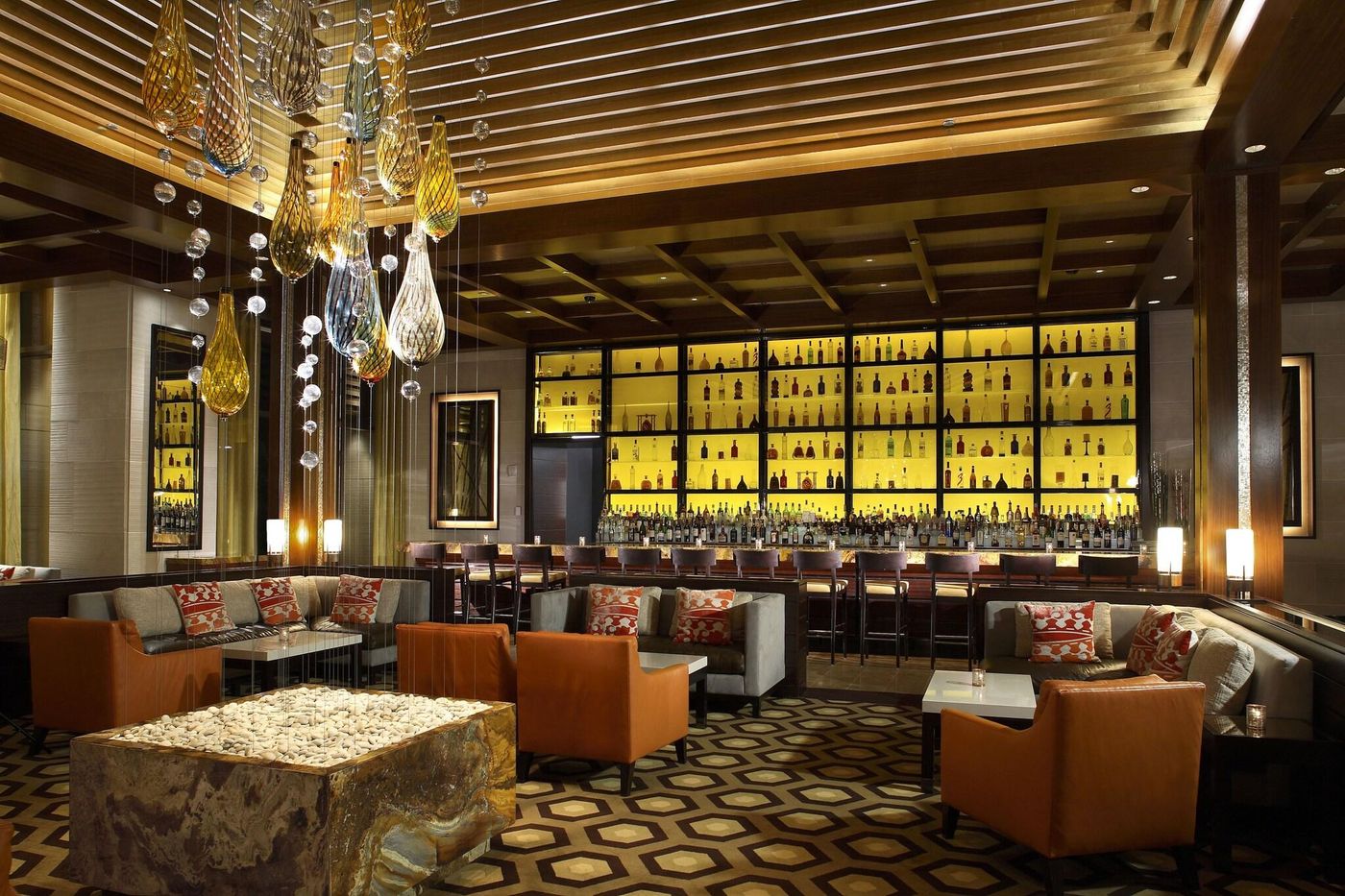 The-Cove-Atlantis-Bar-39