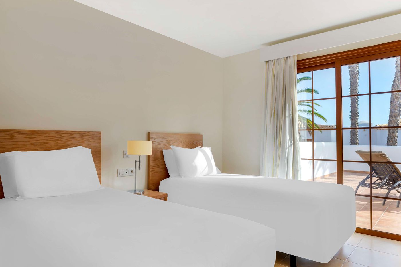 Royal-Tenerife-Country-Club-Room-27
