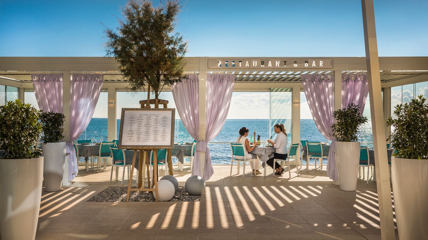 Rivalmare-Boutique-Hotel-Terrace-5