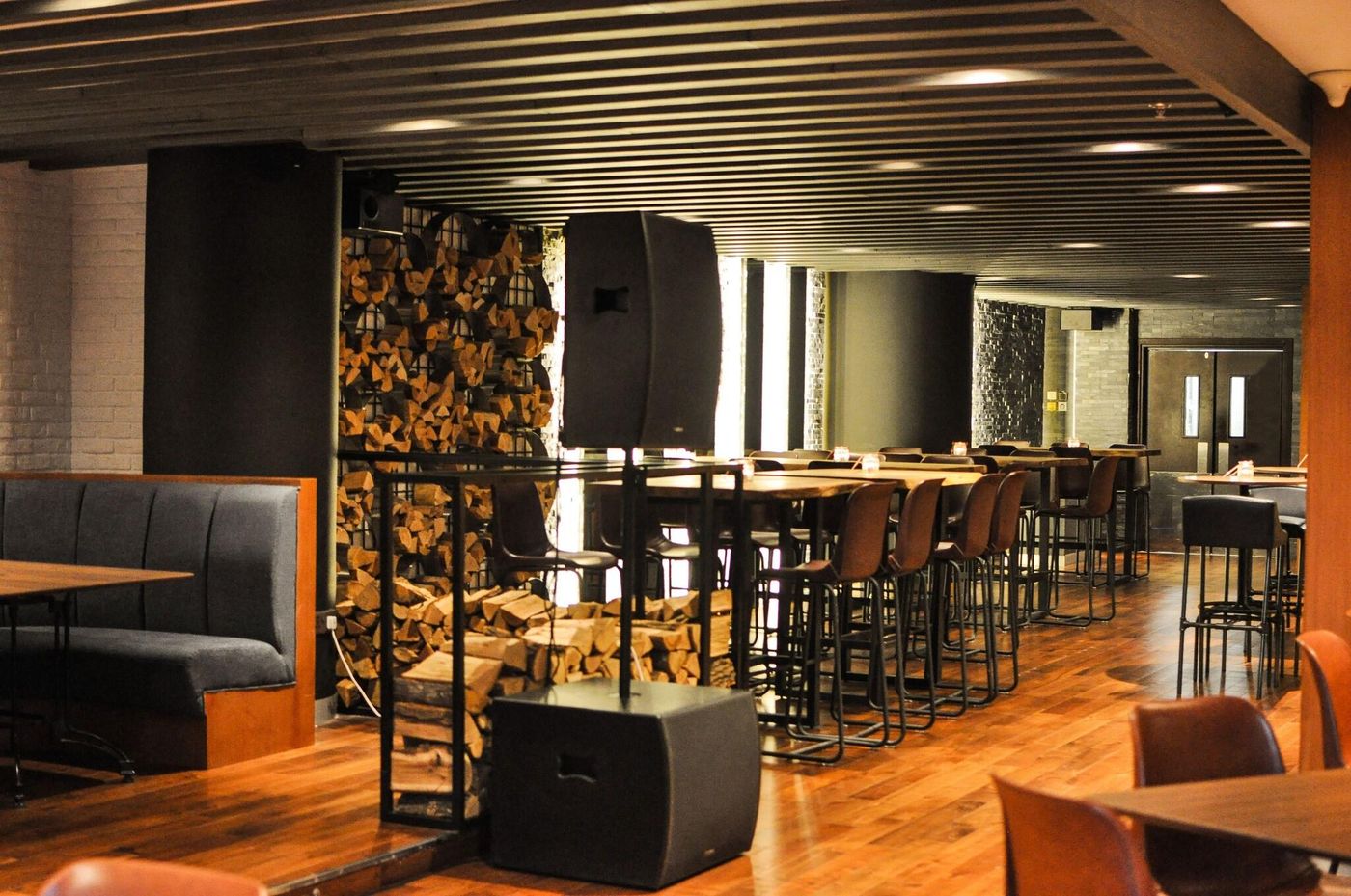 Wyndham-Dubai-Marina-Bar-47