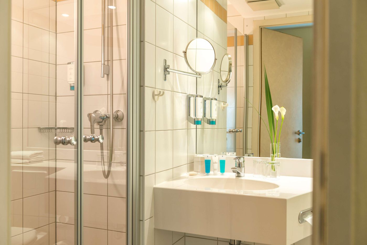 Essential-by-Dorint-Koeln-Junkersdorf-Room-30