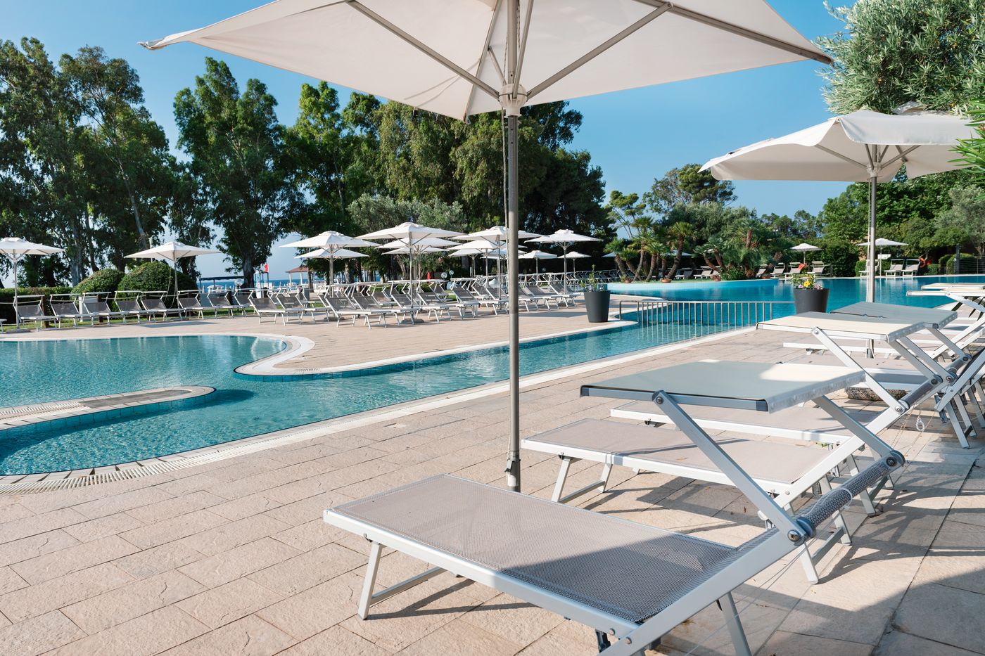 VOI Floriana Resort-Italy-SIMERI MARE-Pool-9