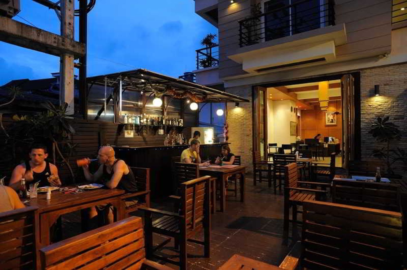 Baramee-Resortel-Bar-8