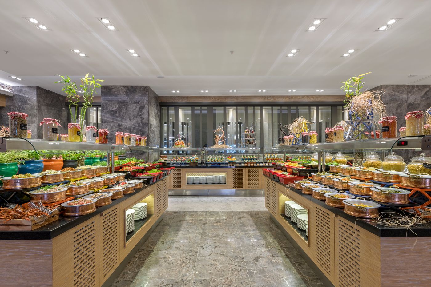 Side-Crown-Sunshine-Restaurant-28