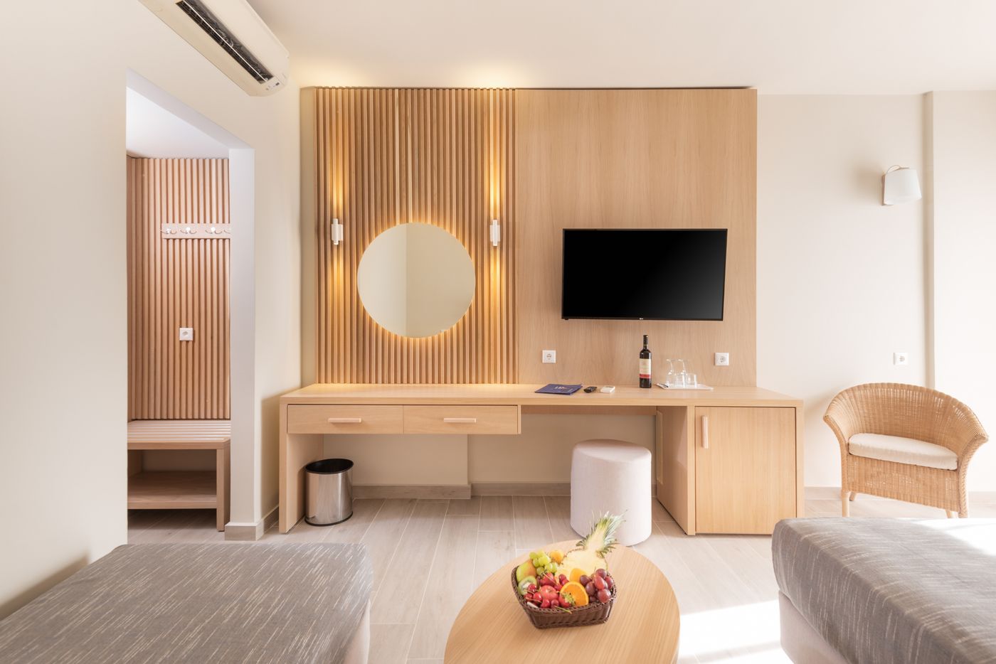 Horizon-Beach-Resort-Room-36