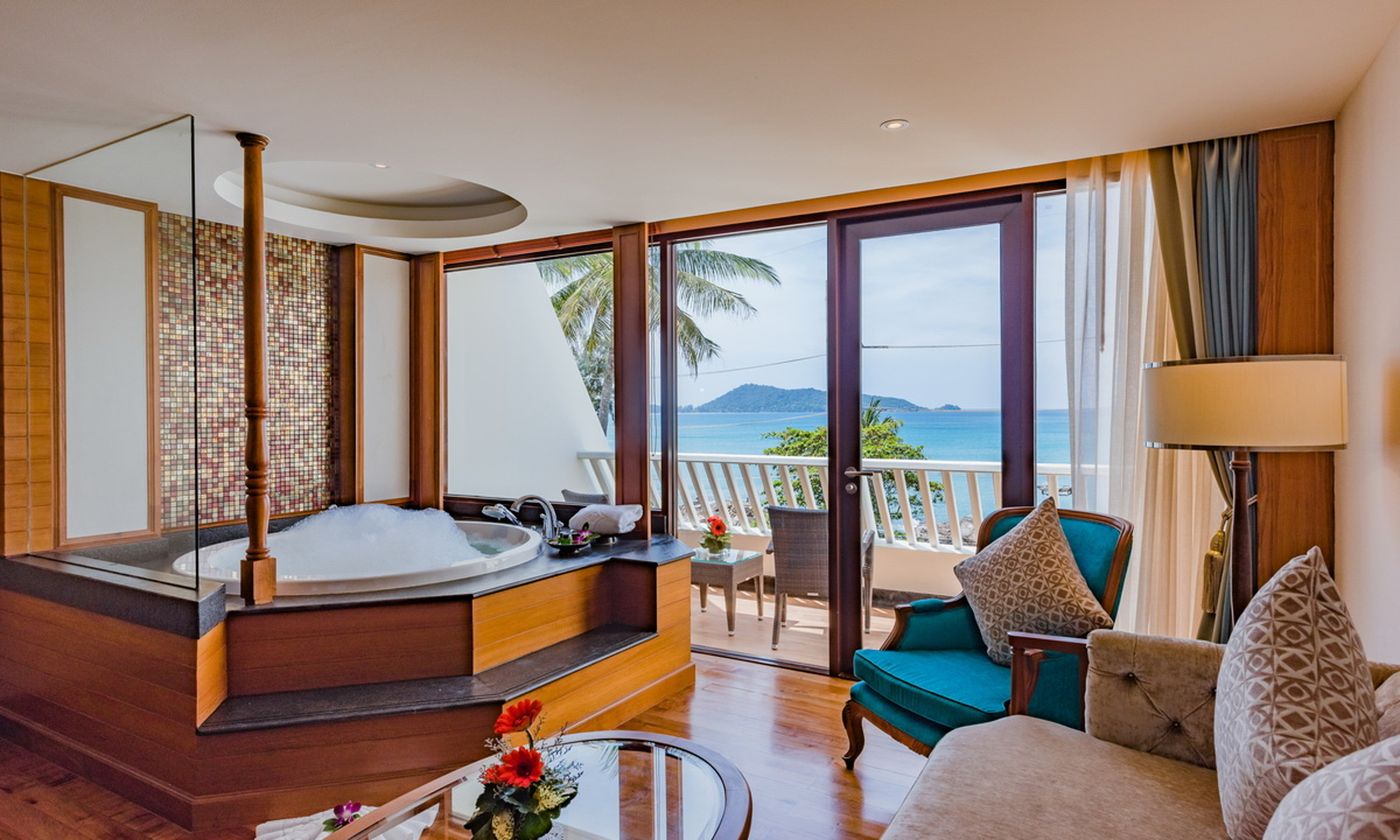 Diamond-Cliff-Resort-and-Spa-Room-35