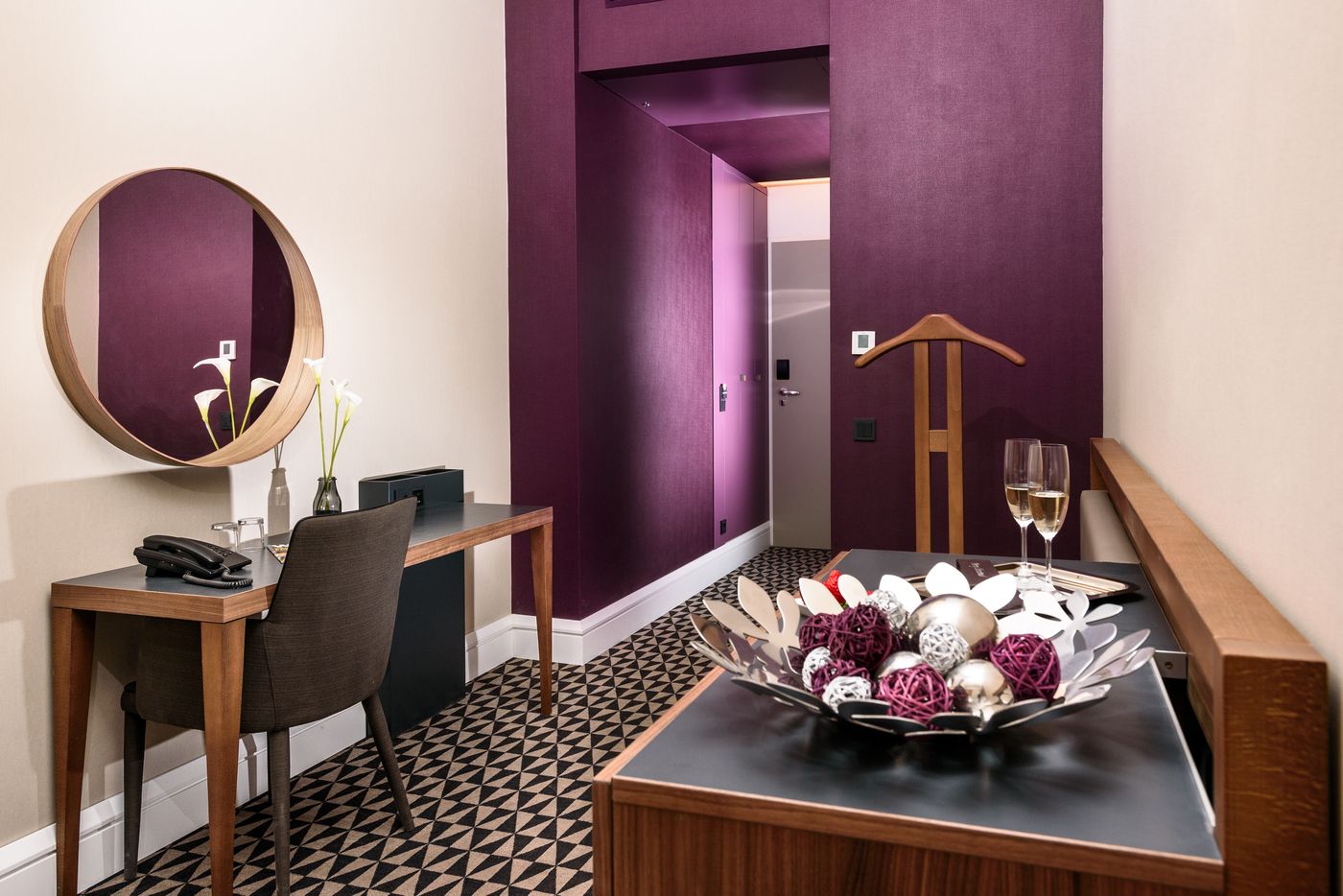 Hotel-Moments-Budapest-Room-5