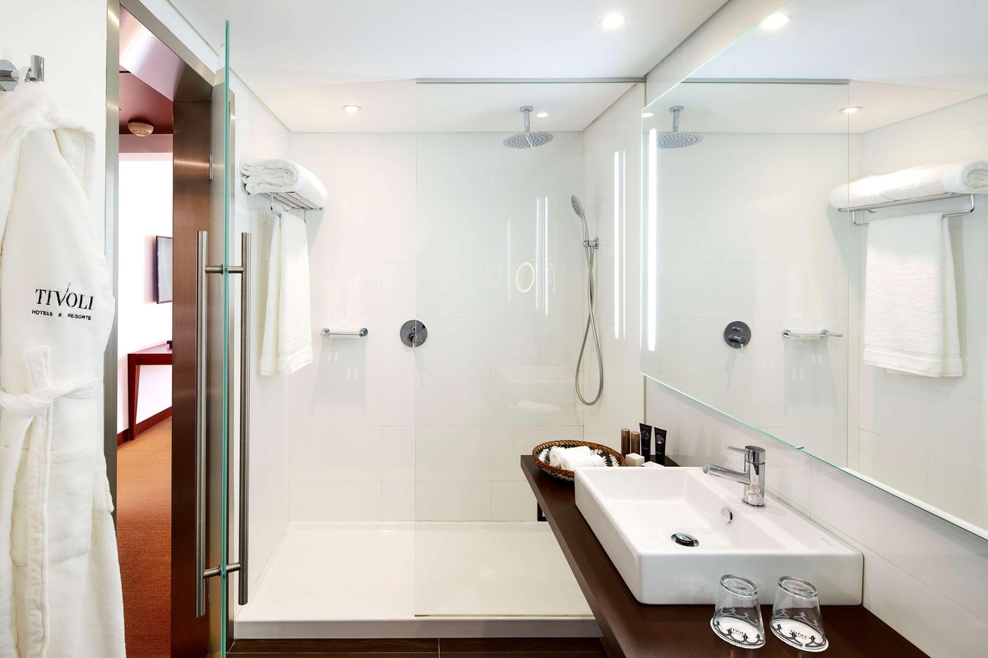 Tivoli-Marina-Vilamoura-Algarve-Resort-Room-49