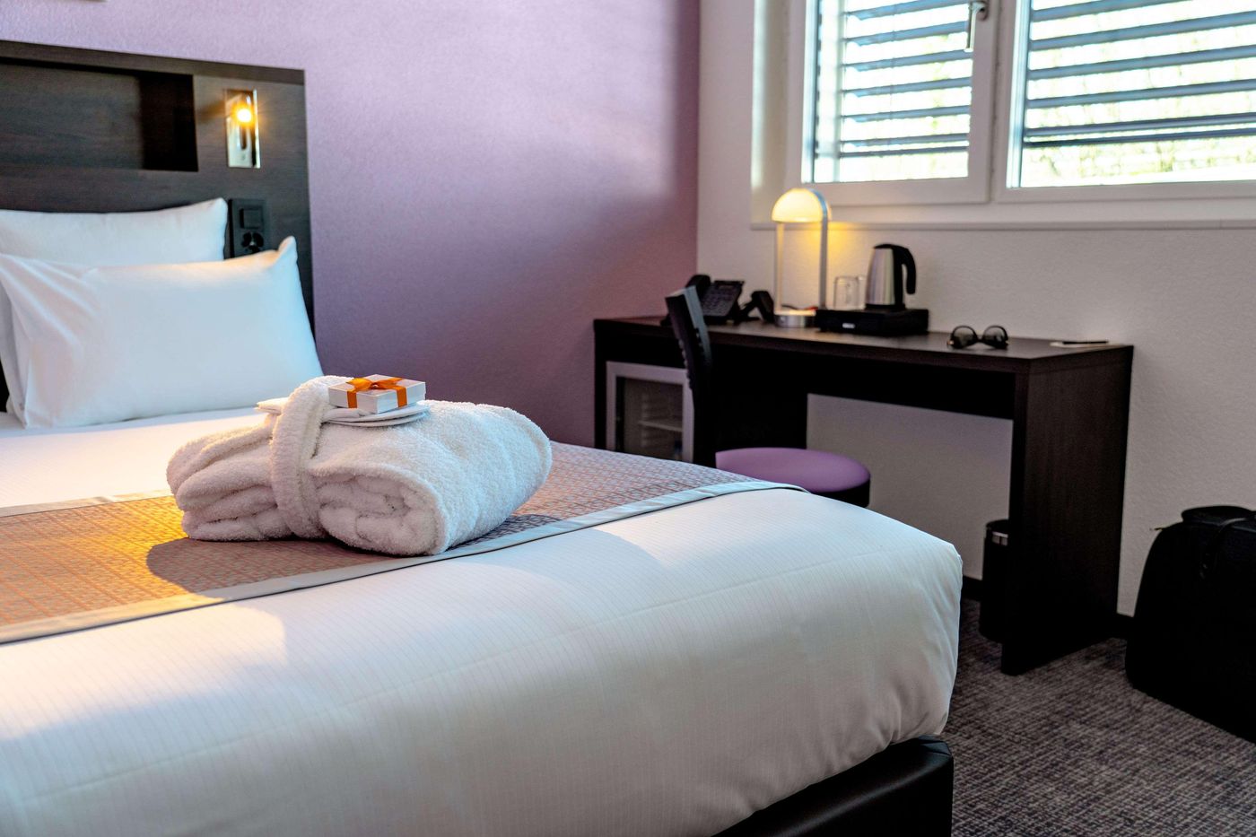 Nash-Pratik-Hotel-Room-15