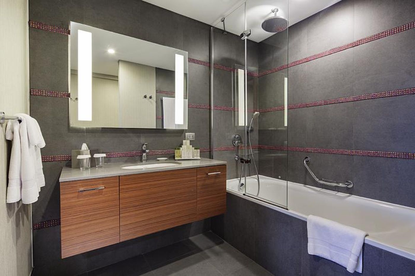 DoubleTree-by-Hilton-Kusadasi-Room-42