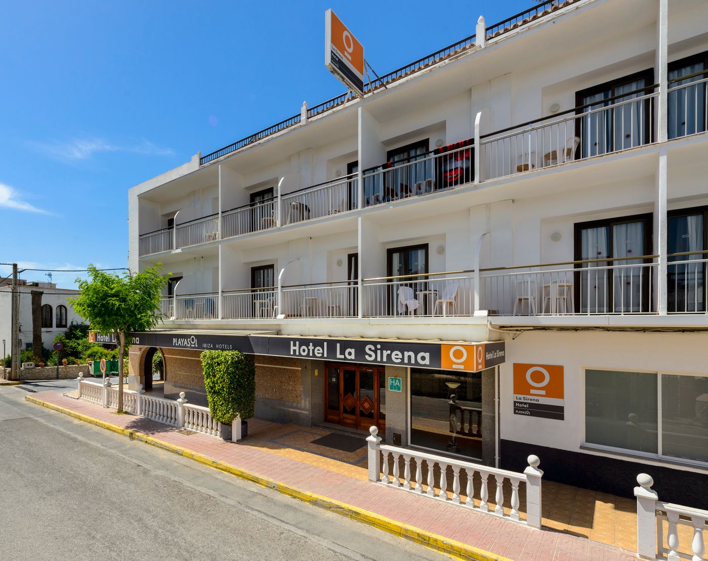 Hotel-Club-La-Sirena-General-view-10