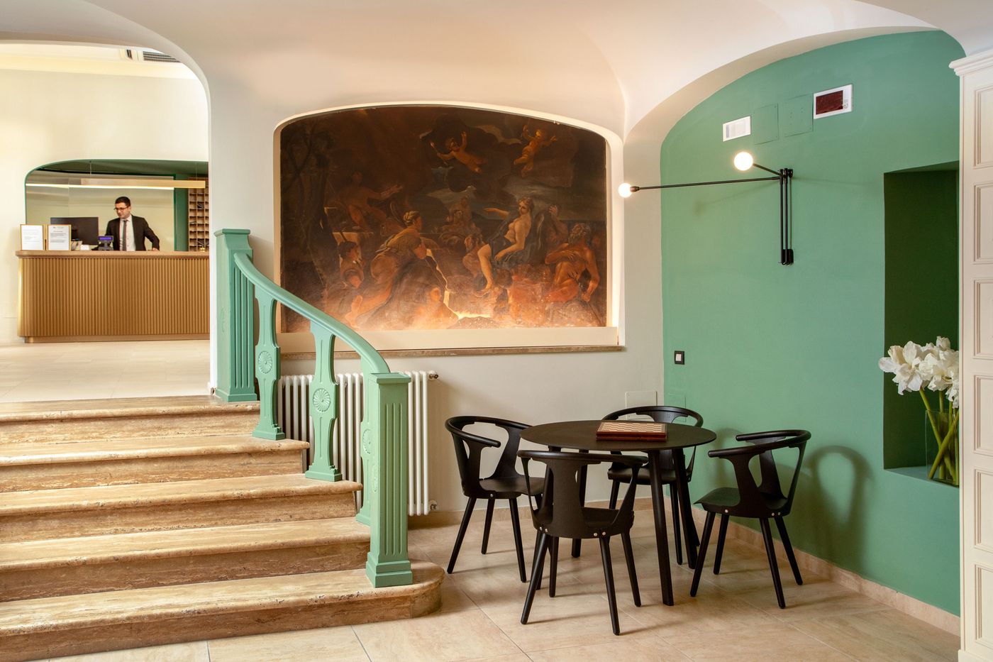 Hotel-Colosseum-Lobby-17