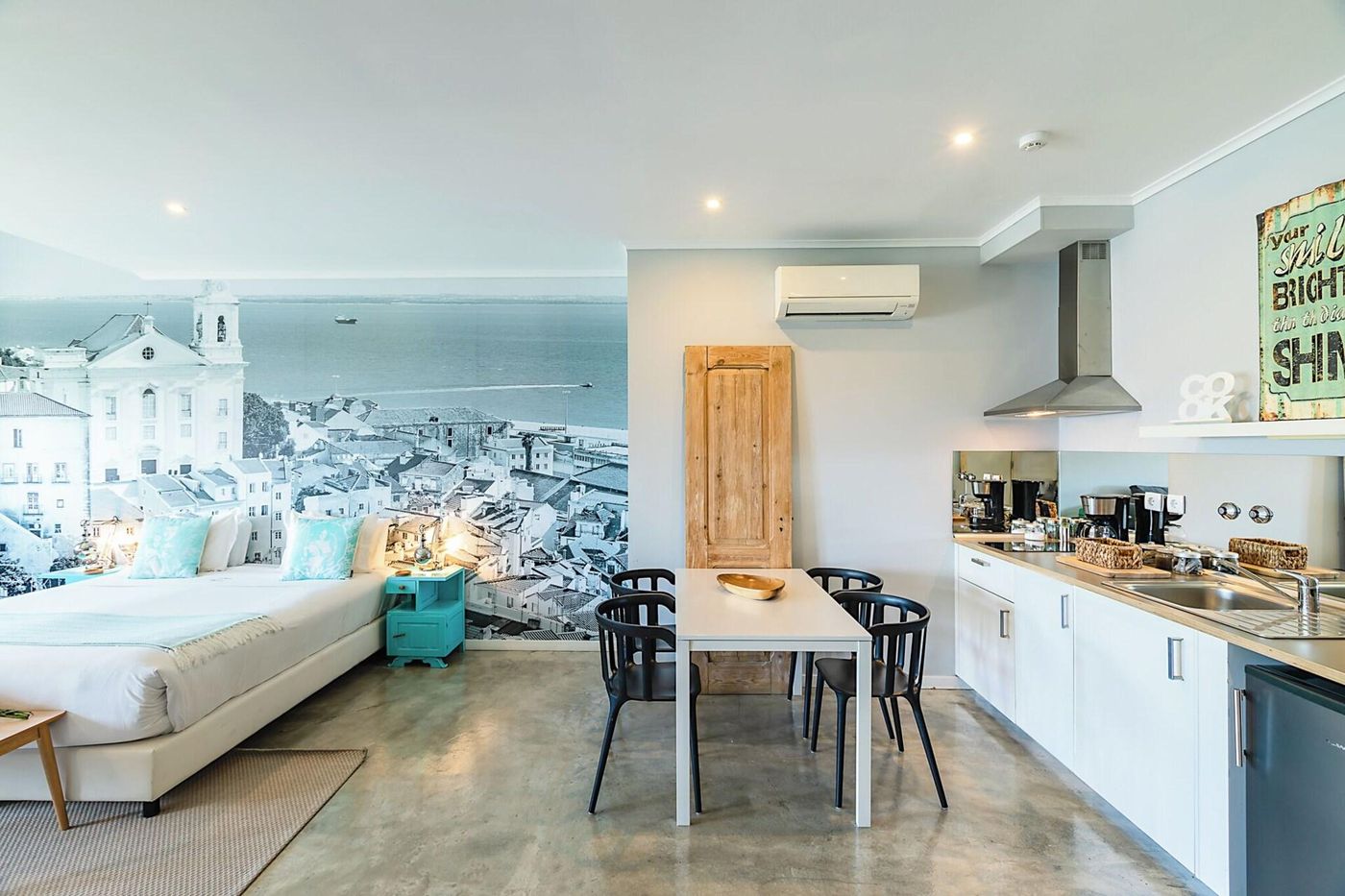 Emporium-Lisbon-Suites-Room-31