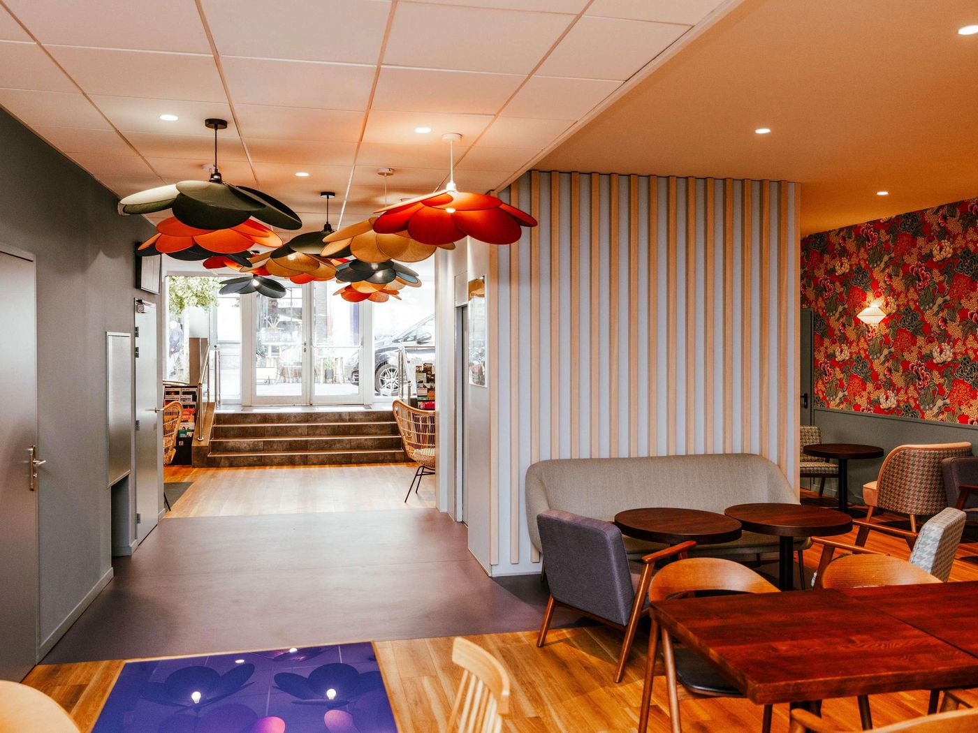 Ibis-Styles-Luxembourg-Centre-Gare-Bar-16