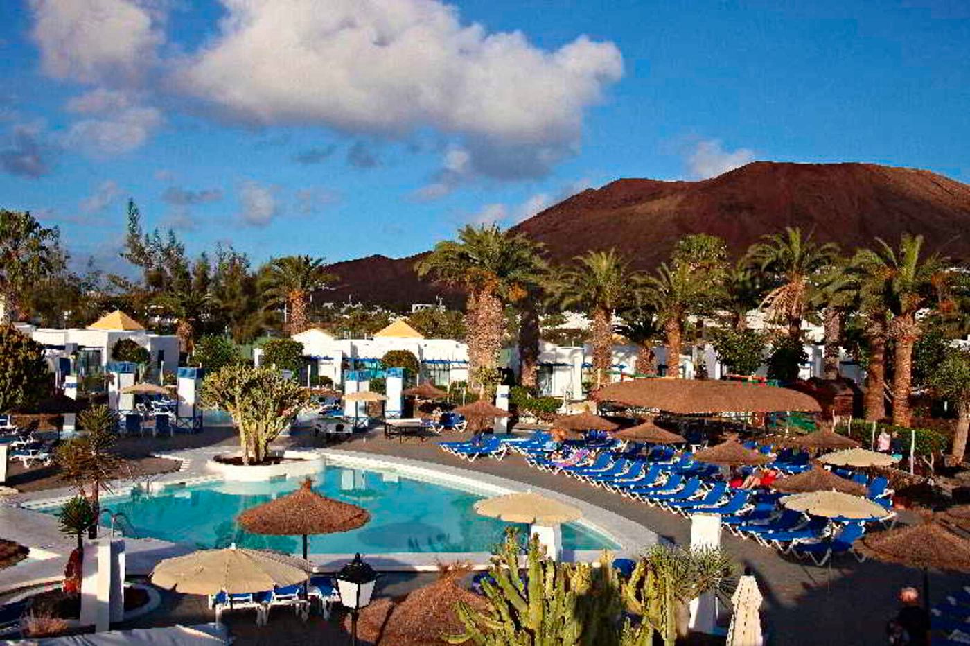 Sandos-Atlantic-Gardens---Adults-Only-Pool-9